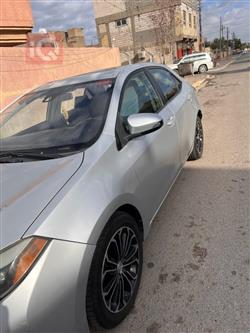 تۆیۆتا کۆرۆلا